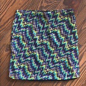 This HOT number needs a new home 💙💜💛